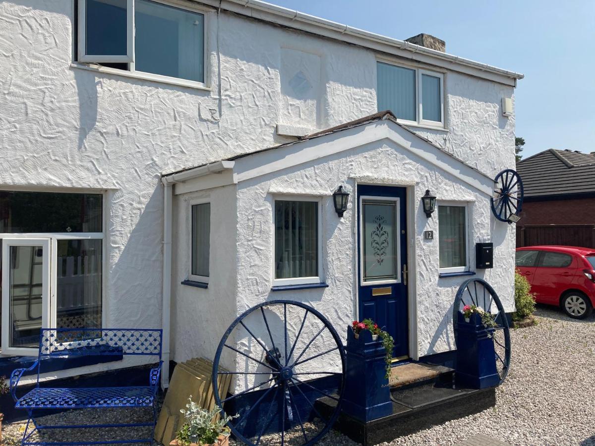 Hotel Holm On The Lane à Birkenhead Extérieur photo